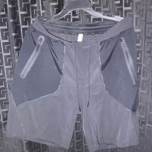 Lululemon mens zip pocket shorts